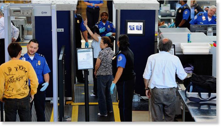 Newark+airport+security+checkpoint