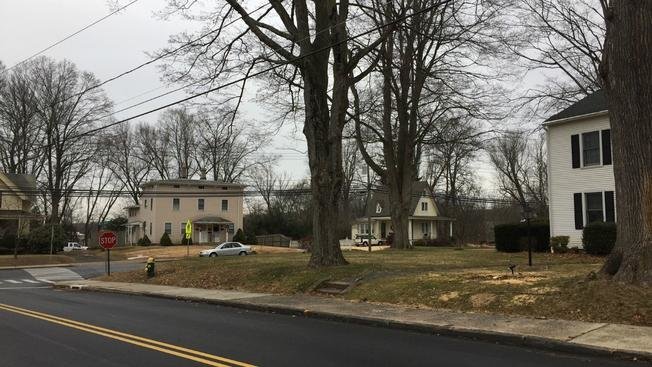 Mysterious 'boom' shakes homes in Connecticut