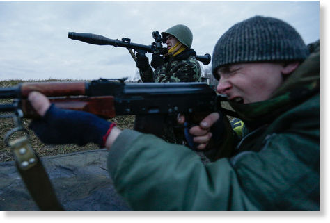  Members of a &quot;Maidan&quot; self-defense battalion