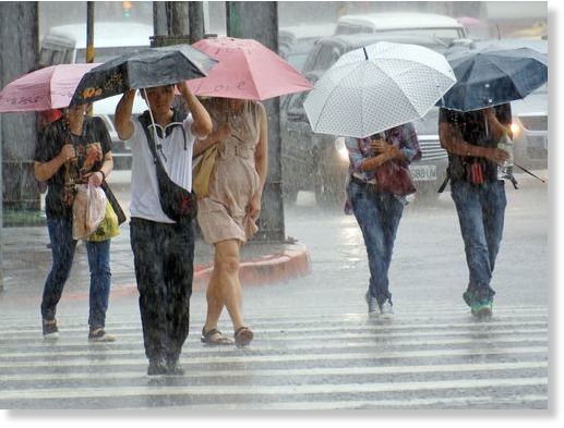 Heavy rainfall brings floods to greater Taipei, Taiwan - 4 inches of ...