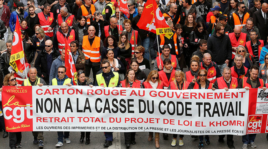 french-government-pushes-progressive-labor-bill-through-parliament