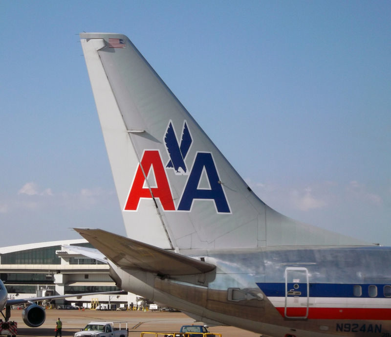 Black passenger says American Airlines forced her to give up her 1st