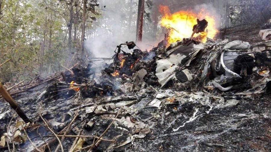 10 American tourists killed in private plane crash in the mountains of ...