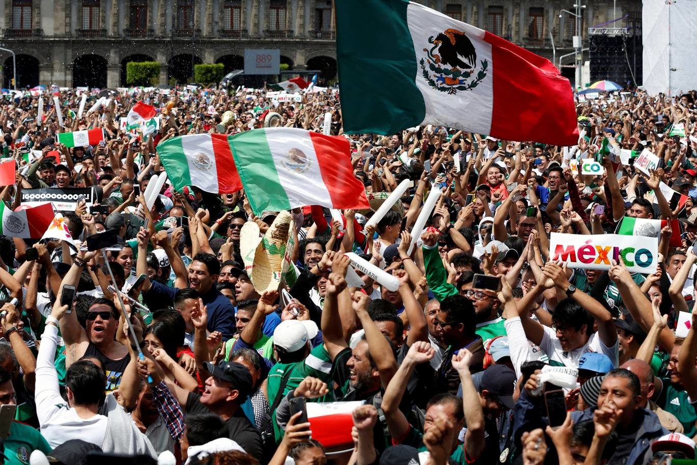 mexico city world cup earthquake