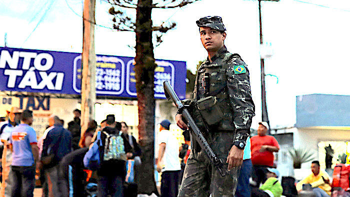 Brazil Deploys Troops To Venezuelan Border Amid Massive Refugee Influx ...