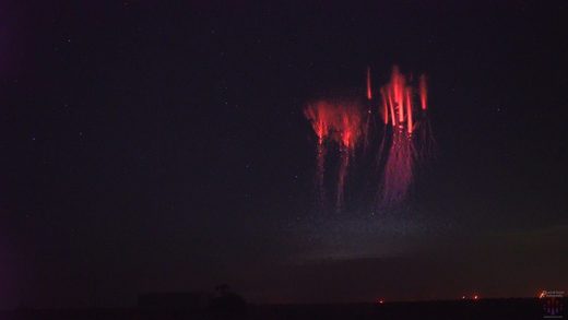 Images of rare and elusive red sprites captured over central US ...