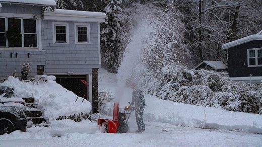 Early Winter Storm Pummels Northeast -- Earth Changes -- Sott.net