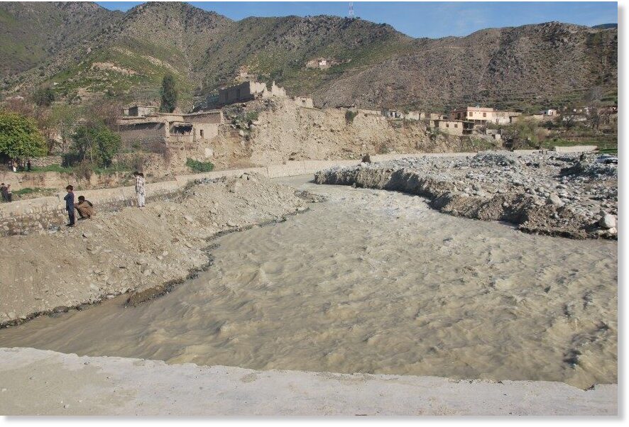 Flash flood leaves four children dead in Parwan, Afghanistan -- Earth ...