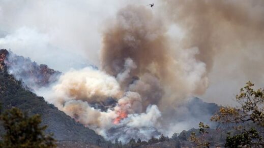 Apple Wildfire: Thousands Ordered To Evacuate As Southern California ...