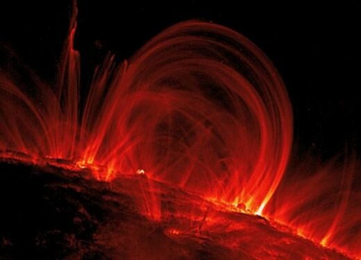 Solar coronal loops might not be loops at all -- Science & Technology ...