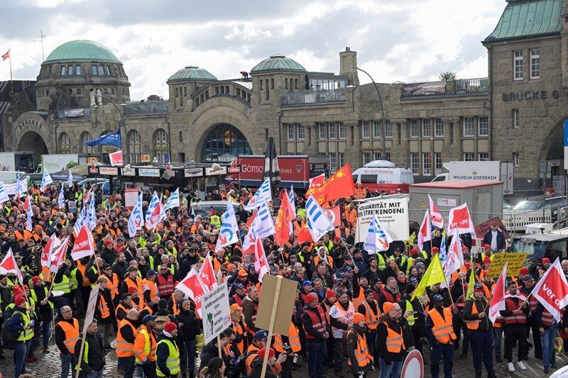German unions end monthslong strikes after compensation payment & 2024