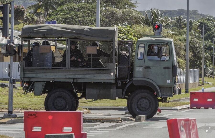 New Caledonia miltary france