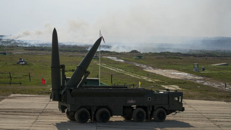 Iskander-M missile launcher performs during the International Military-Technical Forum 