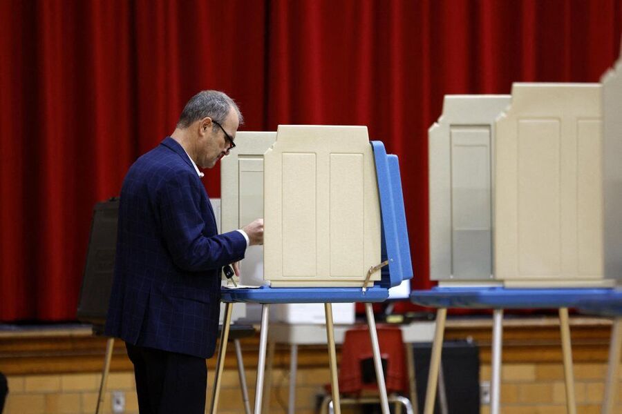 polling station michigan election