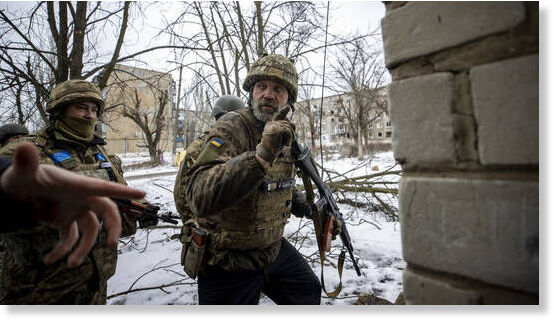 Ukrainian soldiers