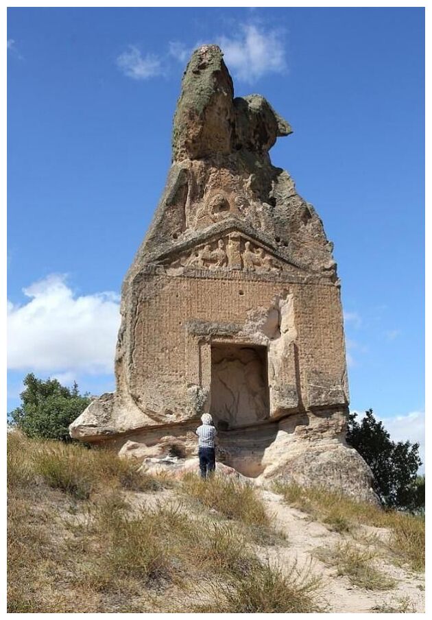 Arslankaya Monument