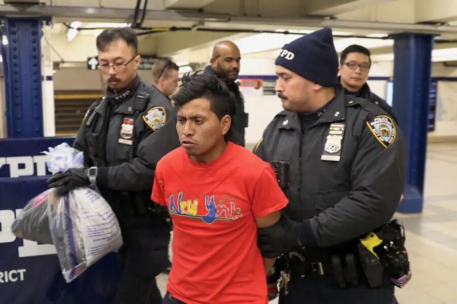 guatemalan immigrant subway fire attack new york city