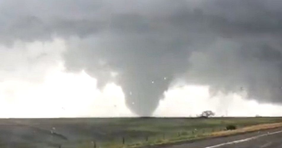 First April 1st US tornado in four years hits northwest Texas Earth